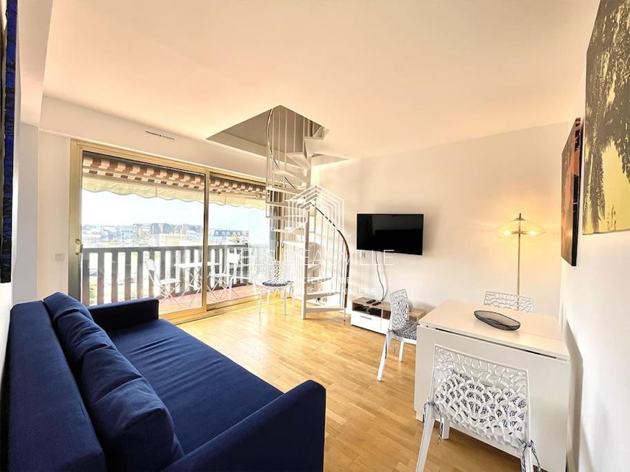 Le Castel 1 C.L.S Deauville Eksteriør bilde